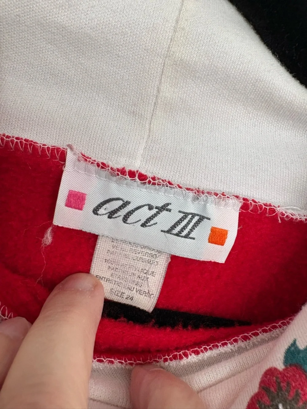 VTG ACT III Red Teddy Bear Sweatshirt Mock Neck USA Size 24